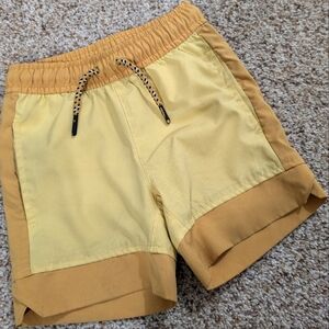 Hanna Andersson lightweight shorts (3T)